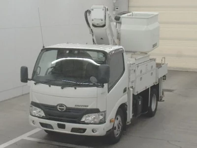 Hino DUTRO  с аукциона в Японии