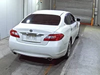 Nissan FUGA лот № 8175 оценка 3.5  с аукциона в Японии 3