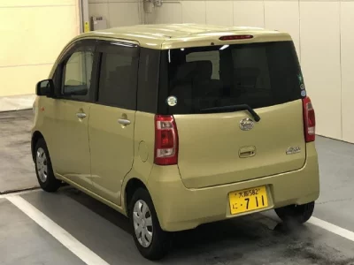 Daihatsu TANTO EXE