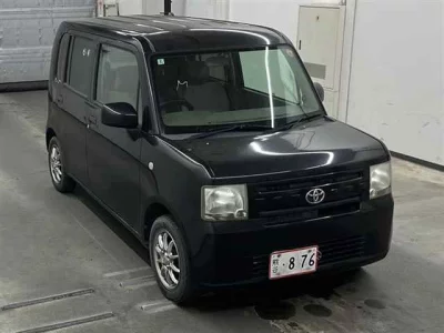 Toyota PIXIS SPACE  с аукциона в Японии