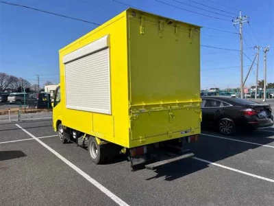 Hino DUTRO  с аукциона в Японии