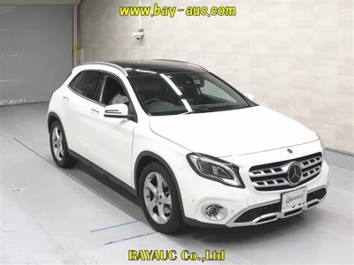 Mercedes-Benz GLA CLASS