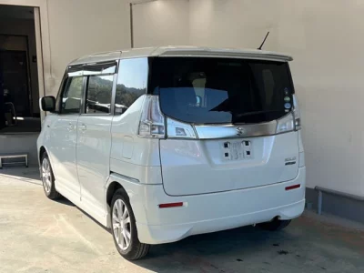 Suzuki SOLIO  с аукциона в Японии
