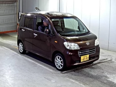 Daihatsu TANTO EXE