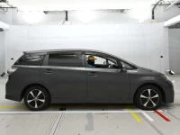 Toyota WISH лот № 30058 оценка 3  с аукциона в Японии 2