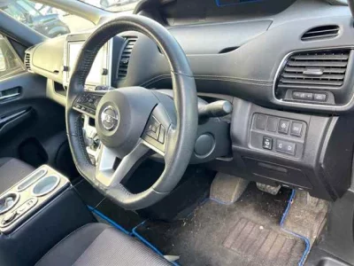 Nissan SERENA  с аукциона в Японии