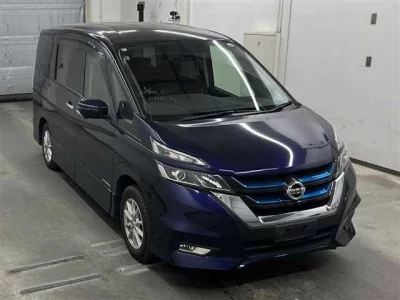 Nissan SERENA  с аукциона в Японии