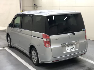 Honda STEP WAGON