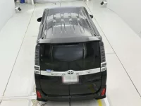Toyota VOXY лот № 30066 оценка R  с аукциона в Японии 7