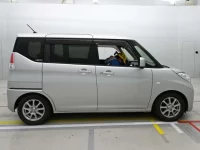 Suzuki SOLIO лот № 90050 оценка 3  с аукциона в Японии 2