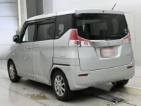 Suzuki SOLIO лот № 90050 оценка 3  с аукциона в Японии 5