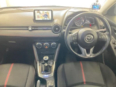 Mazda DEMIO  с аукциона в Японии