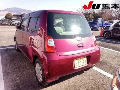 Daihatsu Esse