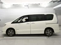 Nissan SERENA лот № 30073 оценка 4  с аукциона в Японии 3