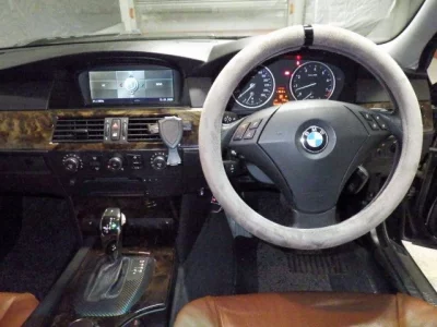 BMW 5-Series  с аукциона в Японии