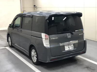 Honda STEP WAGON