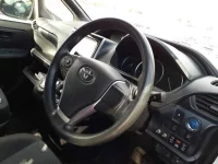 Toyota NOAH лот № 30079 оценка R  с аукциона в Японии 8