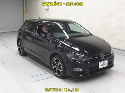 Volkswagen POLO  с аукциона в Японии