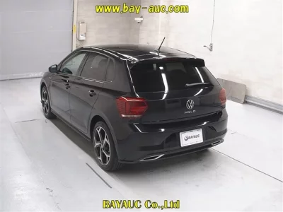 Volkswagen POLO  с аукциона в Японии
