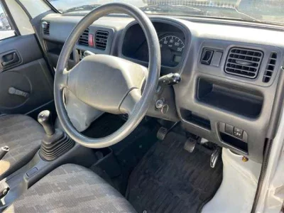 Suzuki CARRY TRUCK  с аукциона в Японии