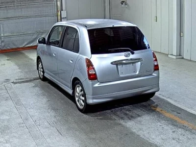 Daihatsu MIRA