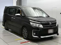 Toyota VOXY лот № 30084 оценка 3.5  с аукциона в Японии 4