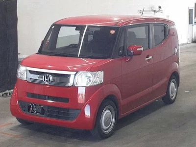 Honda N BOX SLASH