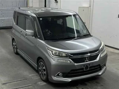 Mitsubishi DELICA D2