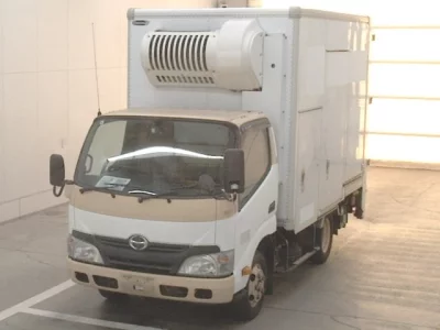 Hino DUTRO  с аукциона в Японии