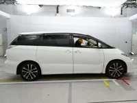 Toyota ESTIMA лот № 30099 оценка 4  с аукциона в Японии 2