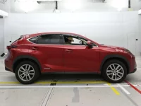 Lexus NX лот № 36239 оценка 4.5  с аукциона в Японии 2