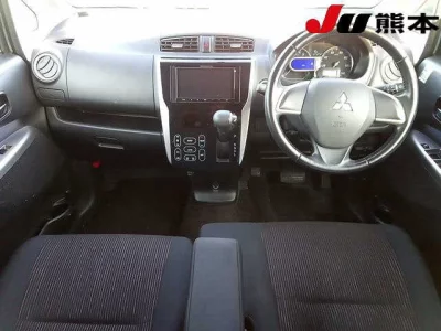 Mitsubishi EK CUSTOM