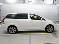Toyota WISH лот № 90115 оценка 3.5  с аукциона в Японии 2