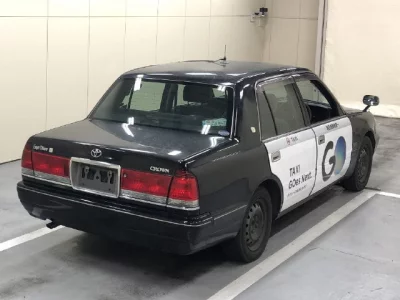 Toyota CROWN COMFORT