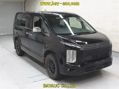 Mitsubishi DELICA D5