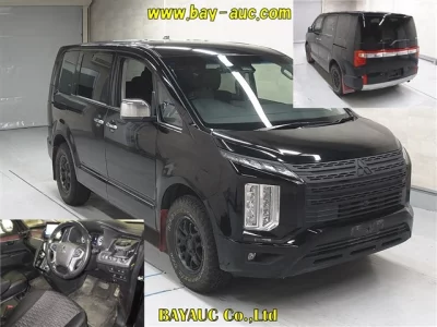 Mitsubishi DELICA D5