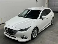 Mazda AXELA лот № 85125 оценка 3.5  с аукциона в Японии 3