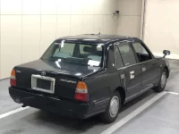Toyota CROWN COMFORT лот № 4551 оценка 3.5  с аукциона в Японии 3