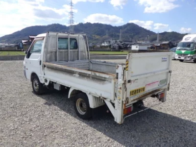 Nissan VANETTE TRUCK