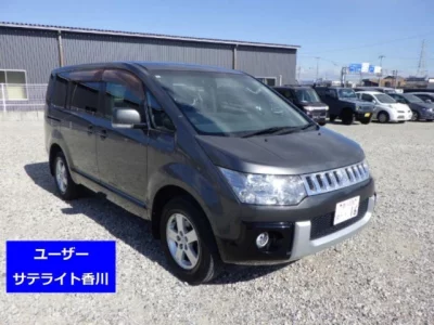 Mitsubishi DELICA D5