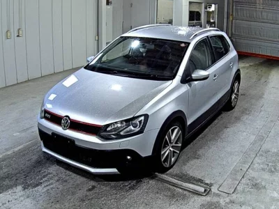 Volkswagen CROSS POLO