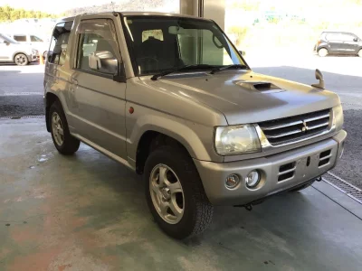 Mitsubishi PAJERO MINI