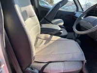 Toyota HIACE VAN лот № 85142 оценка 3.5  с аукциона в Японии 6