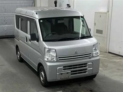 Mitsubishi MINICAB VAN