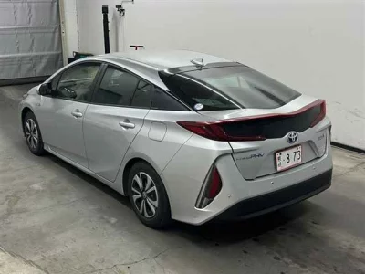 Toyota PRIUS PHV