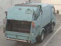 Hino DUTRO лот № 104 оценка 3  с аукциона в Японии 1