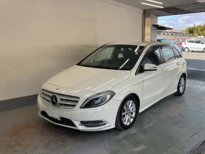 Mercedes-Benz B CLASS
