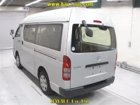 Toyota HIACE VAN лот № 30005 оценка 3.5  с аукциона в Японии 1