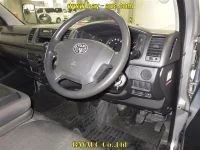 Toyota HIACE VAN лот № 30005 оценка 3.5  с аукциона в Японии 2