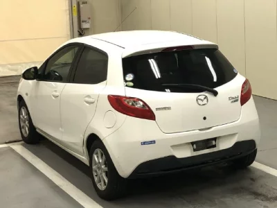 Mazda DEMIO